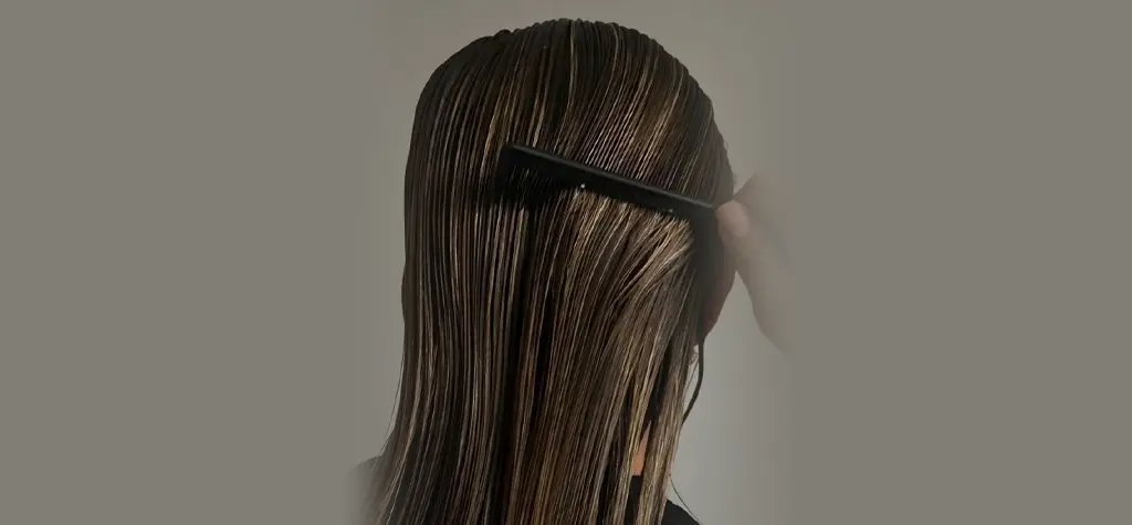 Hair Treatment by Oilly Hair Care